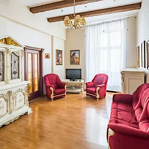 https://2-virmenska-apartment.hotelslviv.net